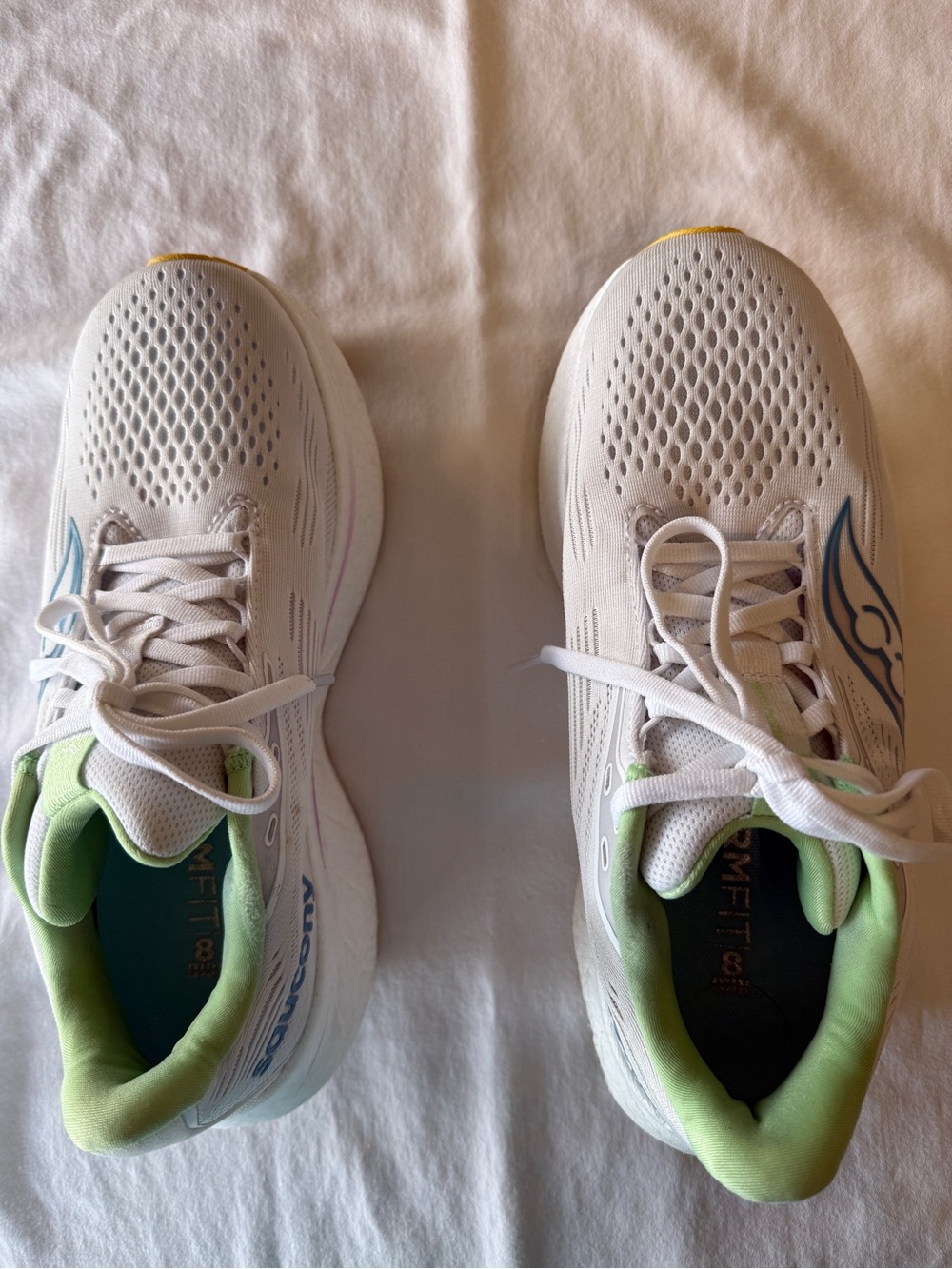 Saucony Ride 18 Running Shoes